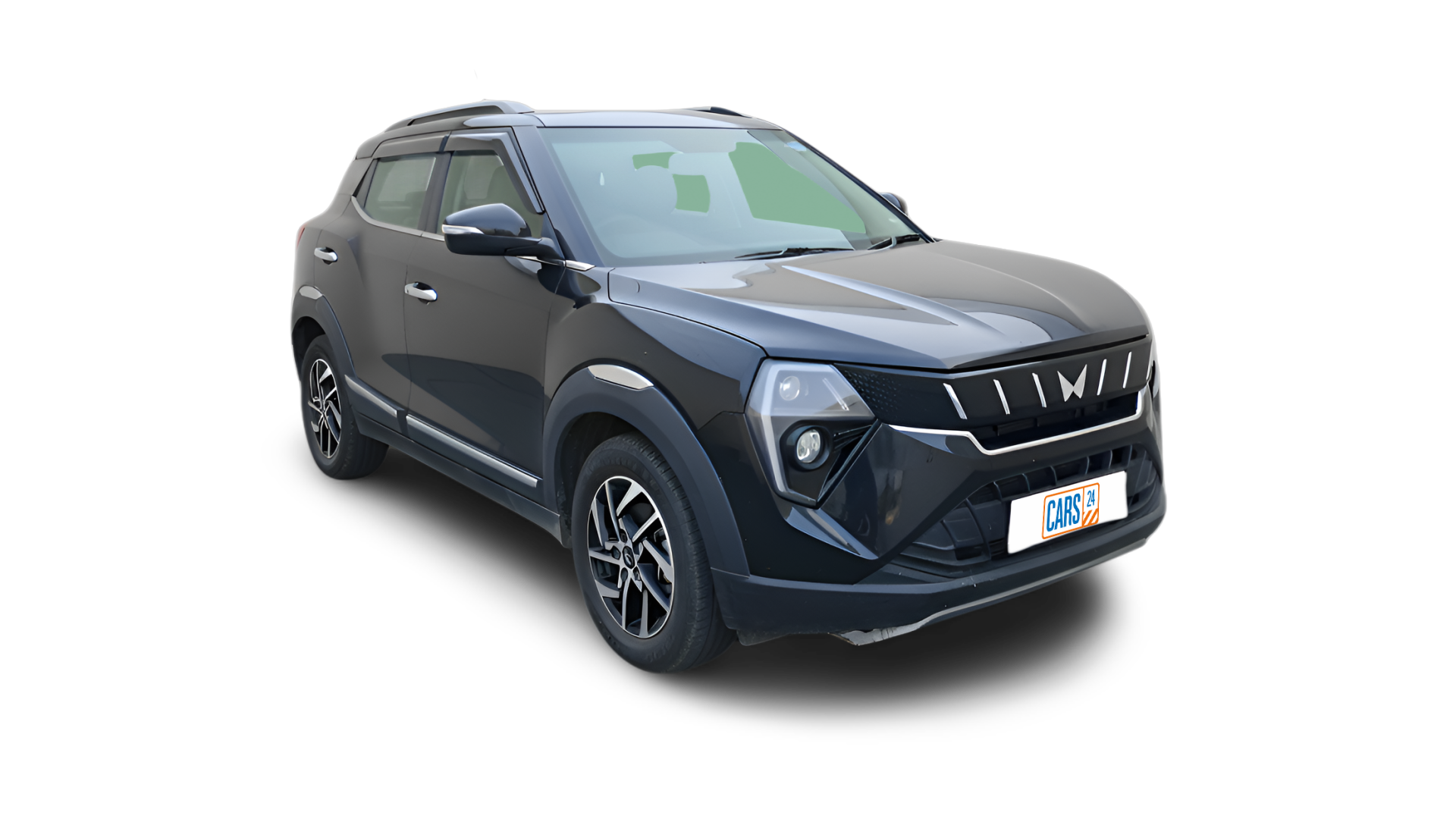 2025 Mahindra XUV 3XO - SUV - Petrol - Manual - ₹10.00 lakh